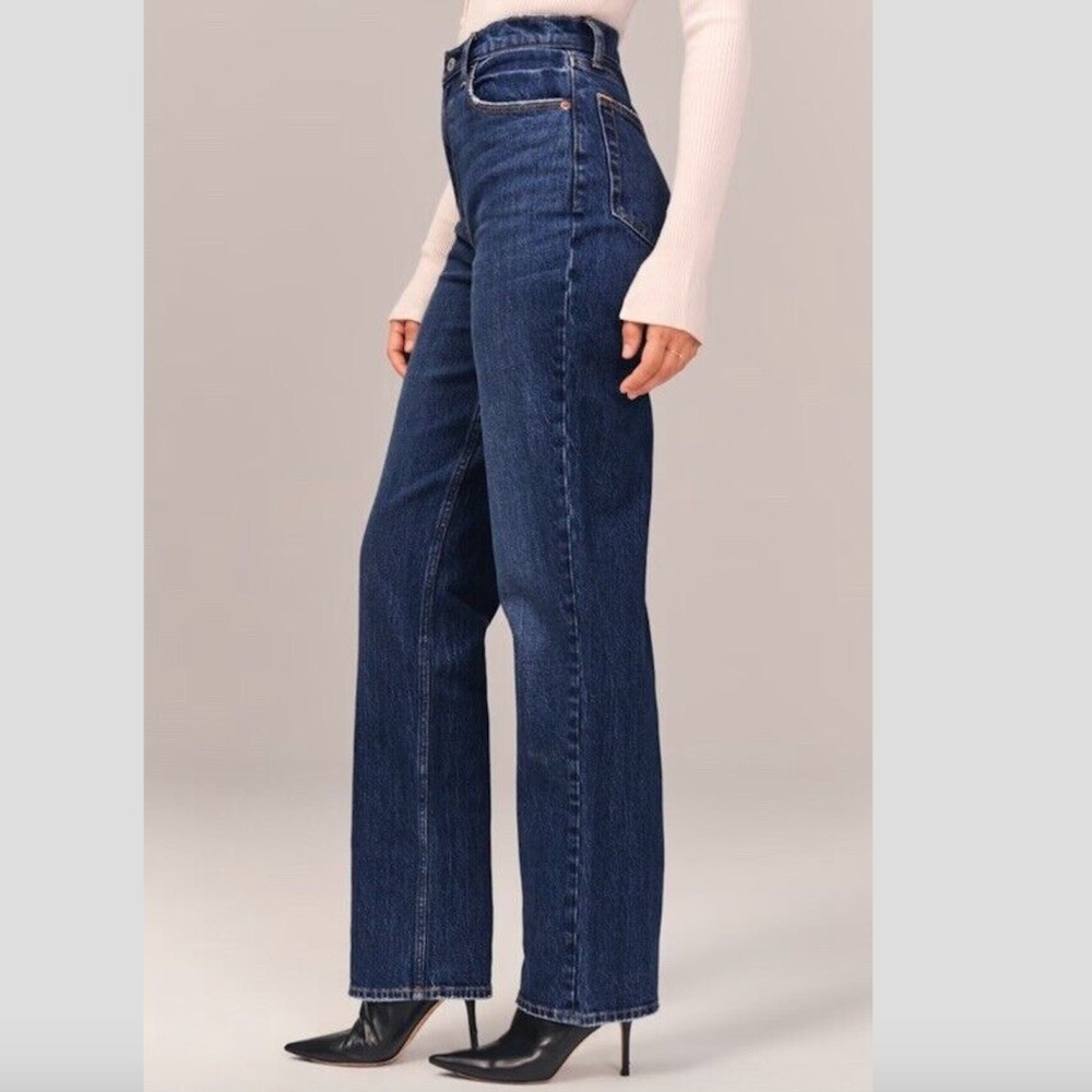 Abercrombie & Fitch 90s straight